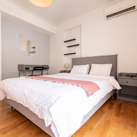 Апартаменти Athens Retreat 1-Bdr Apt Close To Metro Station Екстер'єр фото