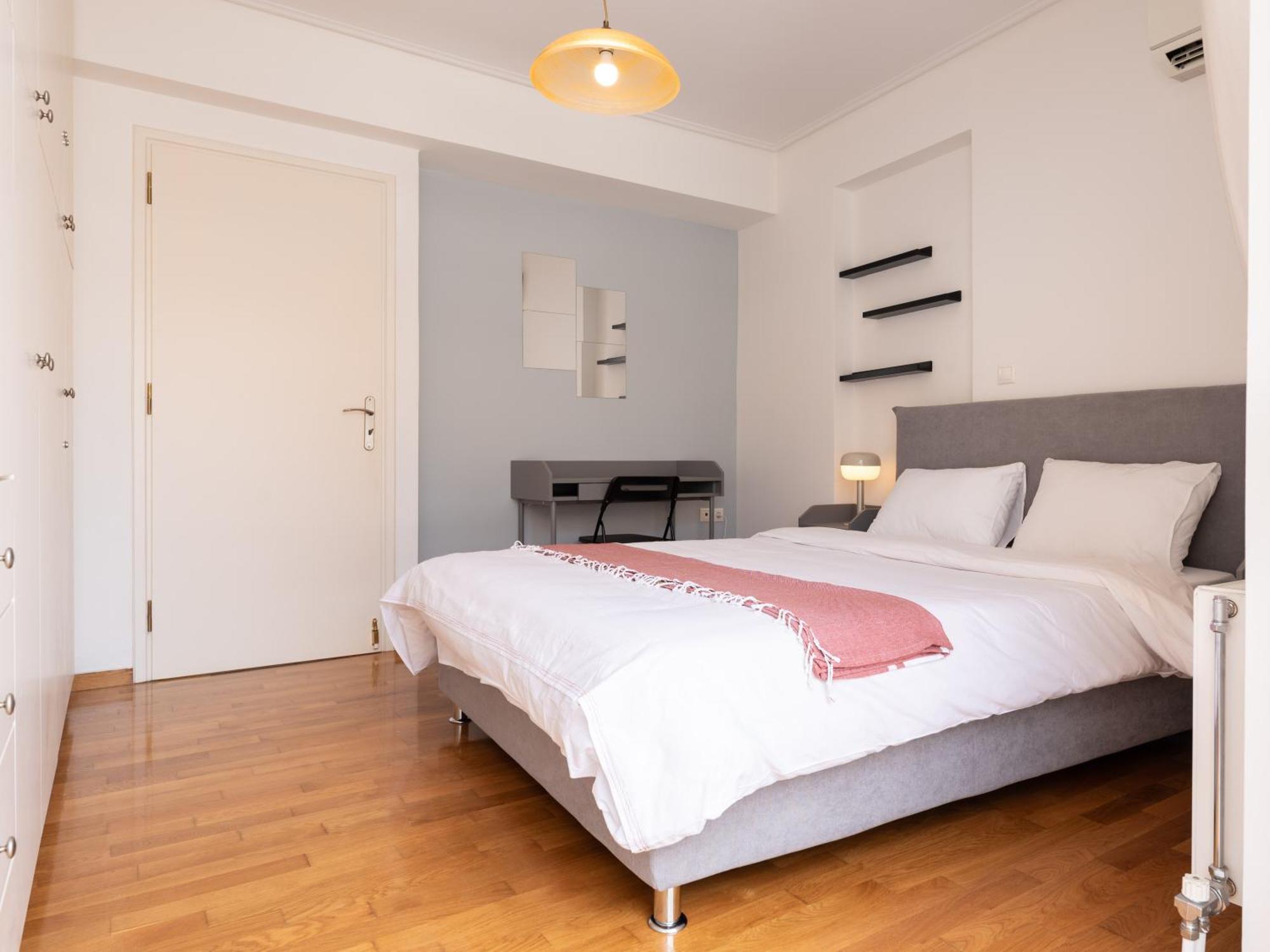 Апартаменти Athens Retreat 1-Bdr Apt Close To Metro Station Екстер'єр фото