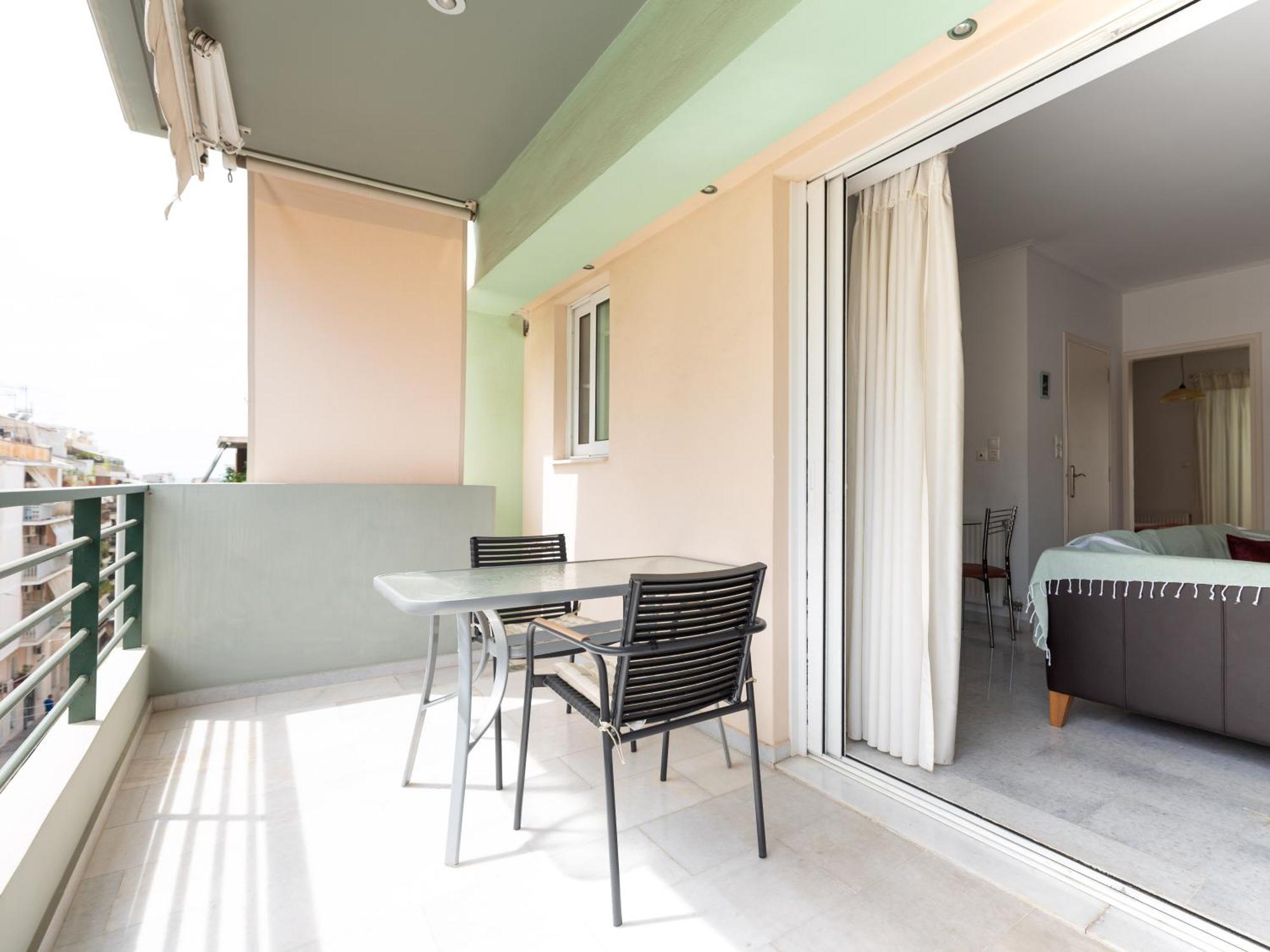 Апартаменти Athens Retreat 1-Bdr Apt Close To Metro Station Екстер'єр фото